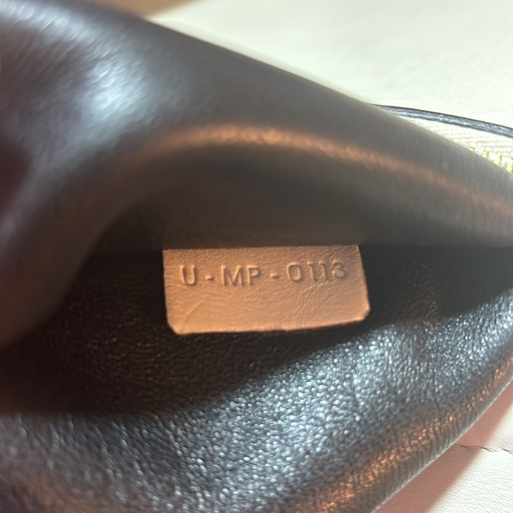 Celine Trapeze Bag - image 7